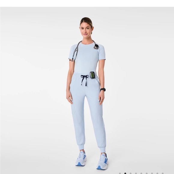 Figs bundle - Picture 10 of 11